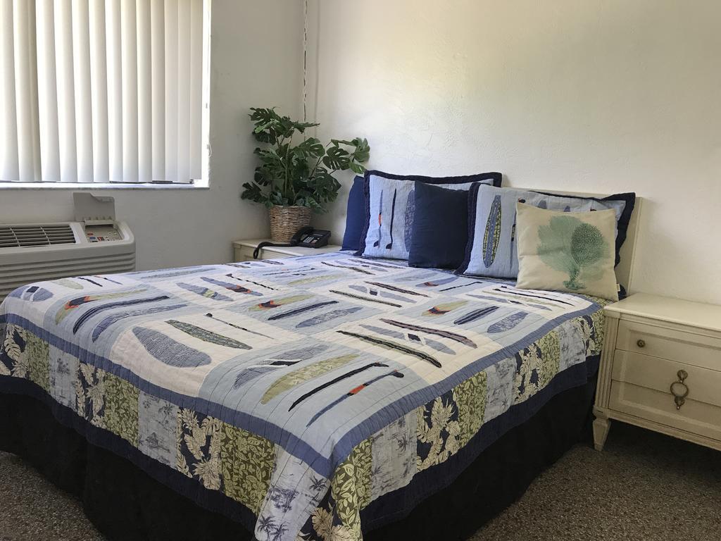 South Beach Inn - Cocoa Beach Δωμάτιο φωτογραφία